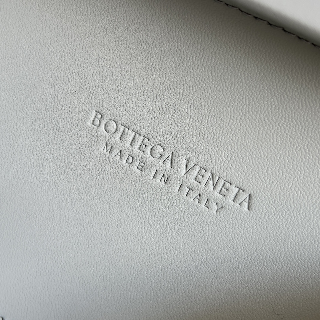 Bottega Veneta Cosmetic Bags